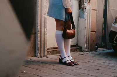 Rain Boot Outfits That Actually Work: Knee-High & Sneakers