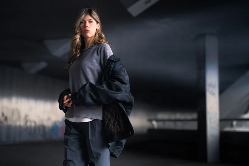 Ropa de entretiempo mujer: looks para clima loco con chaquetas
