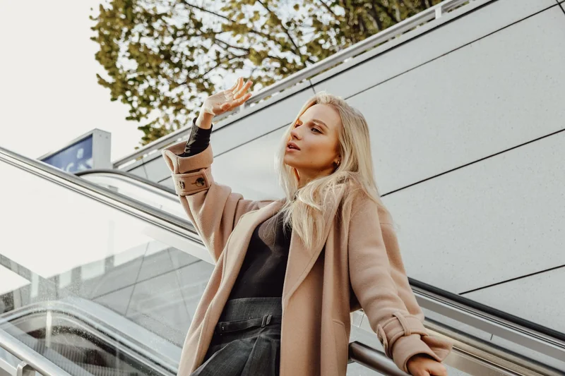 Tenue de mi-saison femme : la veste idéale quand ça change