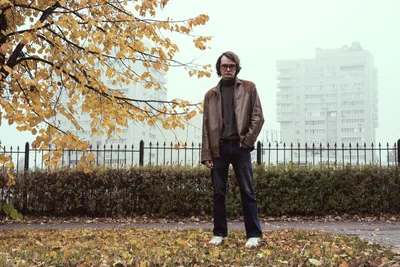 Cambio di stagione senza stress: come vestirsi tra mattine fresche