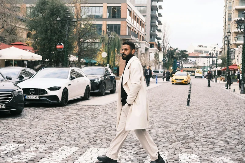 Outfit da viaggio: come vestirsi per un weekend in capitale