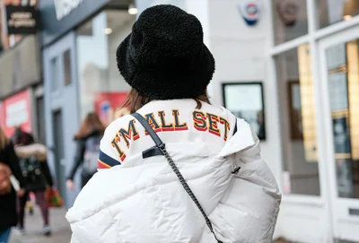 季節の変わり目の服装バランス術｜スタイリッシュでおしゃれに整える